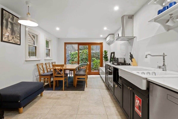 Dining Area - Kitchen