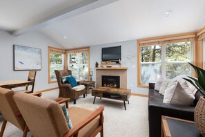 Living room with gas fireplace