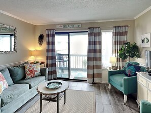Welcome To Beach Racquet B105!