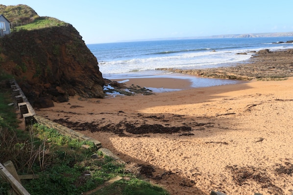 Mouthwell Beach, Hope Cove