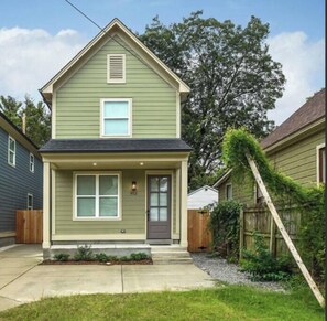 Driveway + Street Parking Available