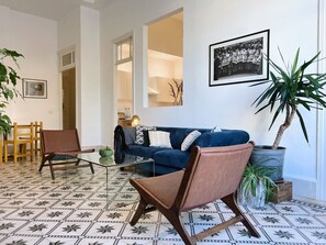 Open space and vintage flooring.