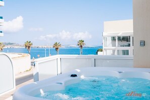 The Heated Jacuzzi
