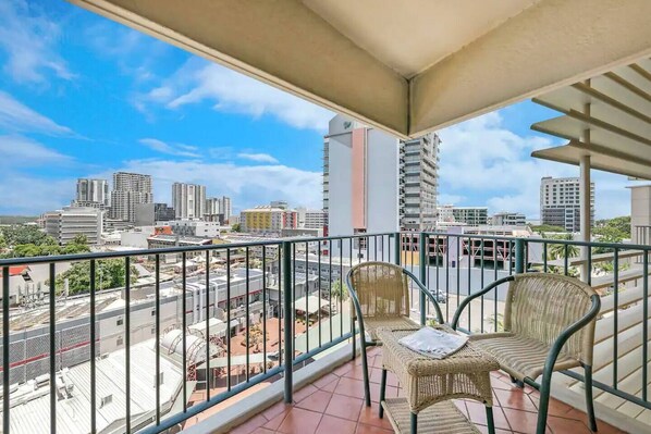 Enjoy the convenience of a private, furnished outdoor balcony overlooking Darwin CBD, with coverage against the elements
