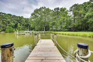 Dock