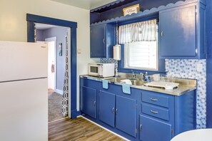 Kitchen | Free WiFi