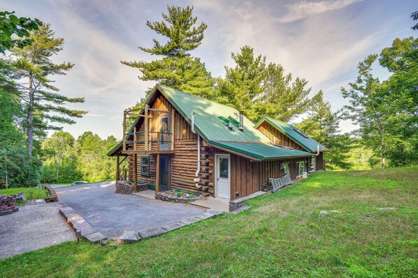 Wellesley Island Vacation Rental | 2BR | 2.5BA | 1,400 Sq Ft | Steps Required