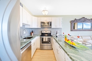 This unit has a well-equipped kitchen to cater to your culinary needs!