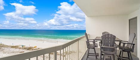 Balcony provides a hightop 4 seat table and chairs to enjoy the fresh water air and cool breezes.