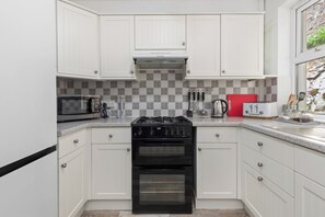 Tenby, close to town and beaches
