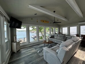 4 Season Room