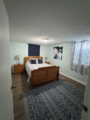 Queen bed