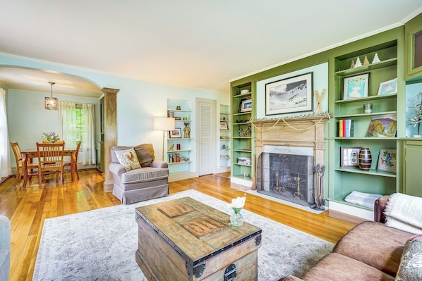 Manchester Center | Vacation Rental | 2BR | 1BA | Steps Required to Access