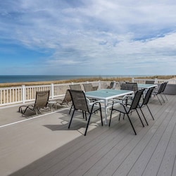 Top-Level Deck with Seating