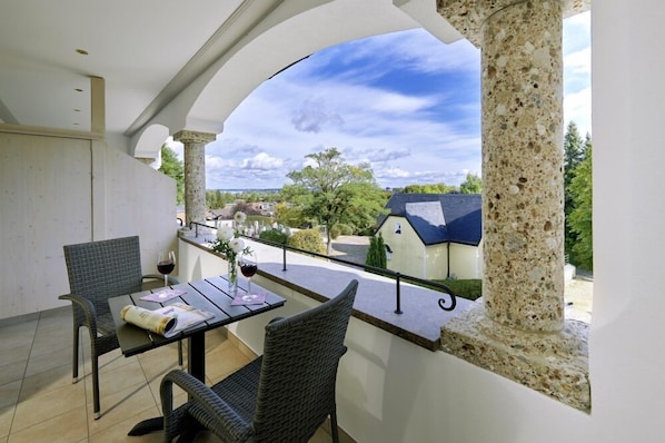 Ferienwohnung 9 für 1-2 Personen (56 qm, 2.OG)