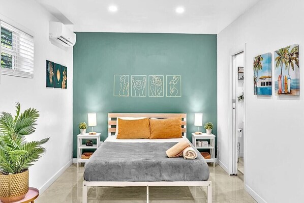 Queen Bed