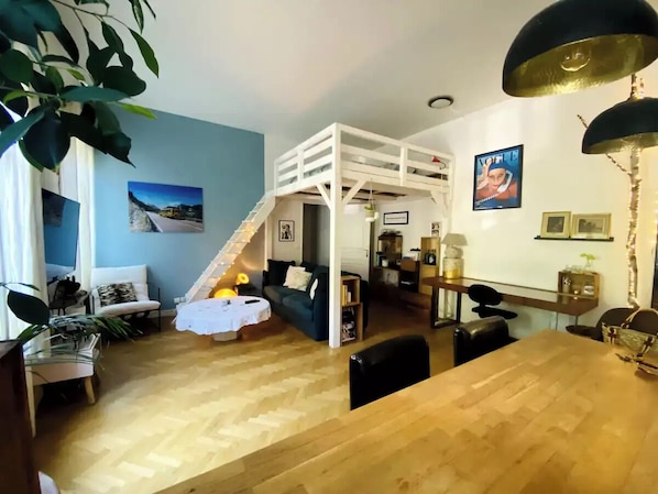 Living area