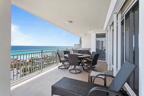 23-Sterling-Shores-1001-Balcony