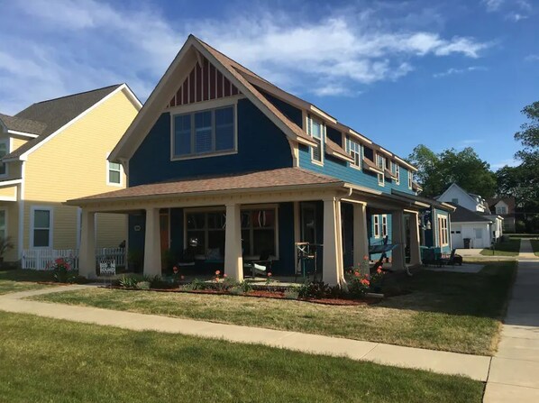 Front View of Main House- the private Apartment entrance is in back.