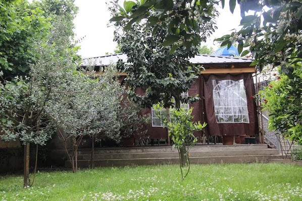 Enceinte de lâhĂ©bergement