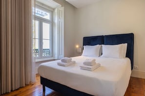 Full of natural light, our second bedroom has a queen-sized bed. #comfy #comfort #bedroom #lisbon