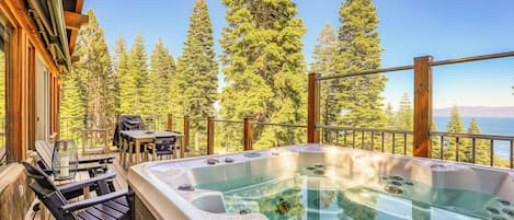 Tahoe City Vacation Rental | 4BR | 4BA | 2,591 Sq Ft | 1 Exterior Step Required