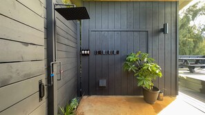 Outdoor rain shower