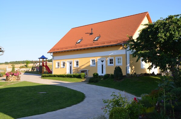 Haus Anna-Ferienhaus, linke Hälfte Haus Anna