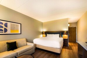 Unit with 1 King size bed