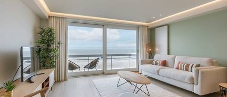 Living area with sea view