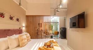 El mobiliario, la decoración y los servicios pueden variar ligeramente