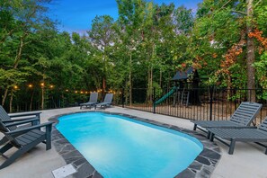 Brand NEW Heated Pool!