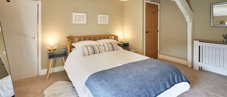 North Cottage, Newbrough - Host & Stay