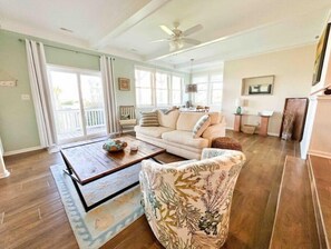 Lots of natural light in this very open floor plan