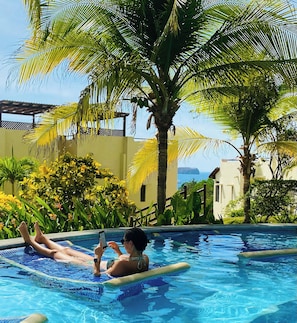 Central pool