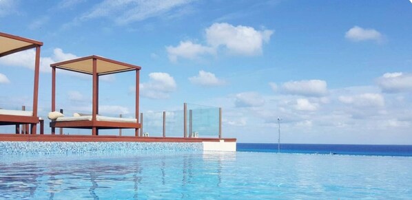 Roof Top Pool Huge