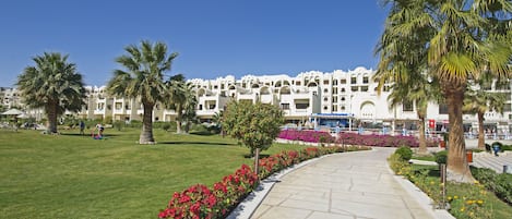 hotels garden