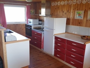 Kitchen / Dining Room