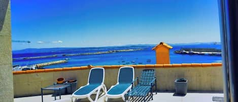 Terraza con vistas a la Ría de Arosa