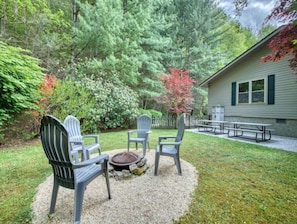 Fire pit in private side yard