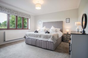 Springfield Lodge - 3 Bedroom Home - Princes Gate (23405)