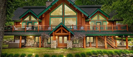 "UpNorth Chalet"