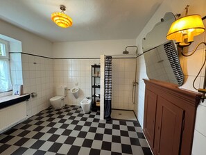 Gästebadezimmer - Privat