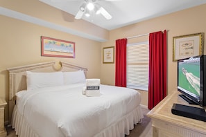 23-Majestic-Sun-209B-Bedroom