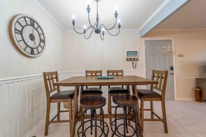 Entrance and Dining Area