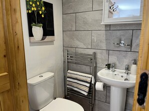 En-suite shower room