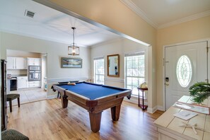 Game Room | 1st Floor | Pool Table | Board Games