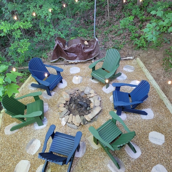 Imagine a crackling fire and roasting marshmallows while enjoying time together