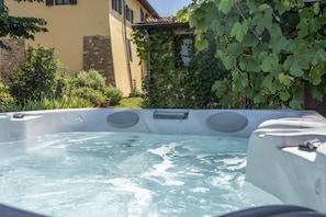 Außen-Whirlpool