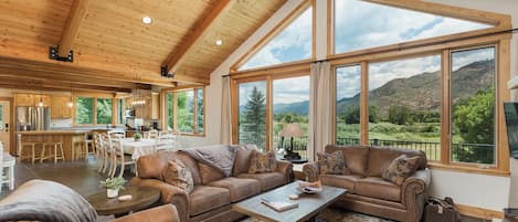 Mountain Views from the Living Room - Vaulted Ceilings and Large Windows